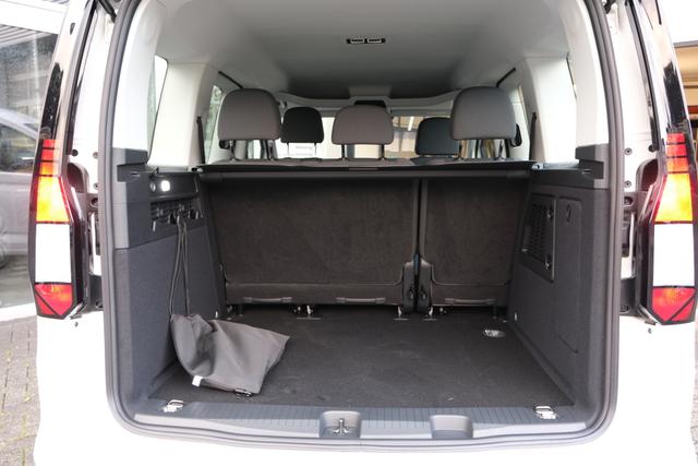VW Caddy eHybrid Pure White 
