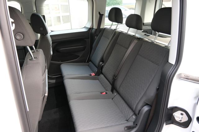 VW Caddy eHybrid Pure White 