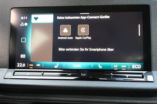 VW Caddy eHybrid Pure White 
