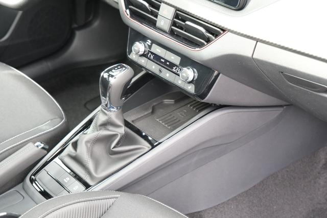 Skoda Kamiq Monte Carlo Weiß 