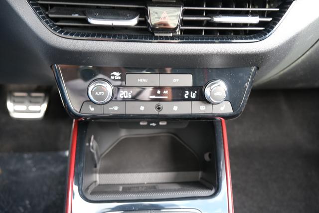Skoda Fabia Monte Carlo DSG Moon Weiß 