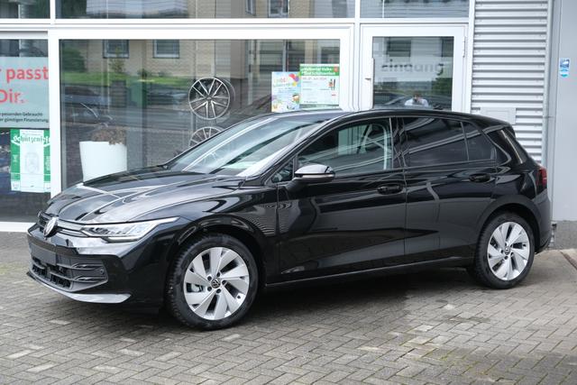 VW Golf eTSI Schwarz 