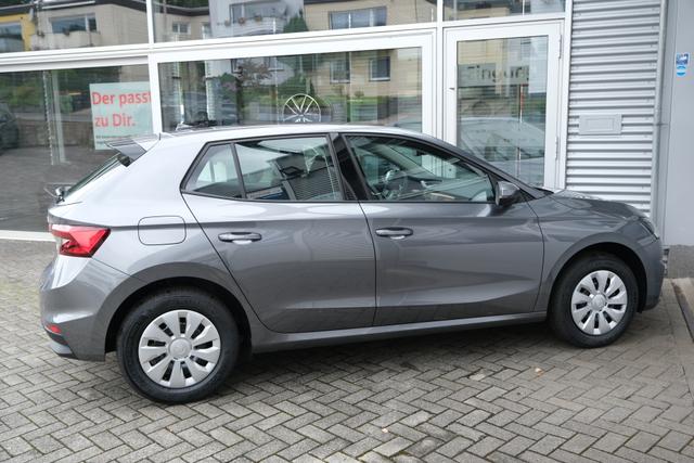 Skoda Fabia Selection Grau 