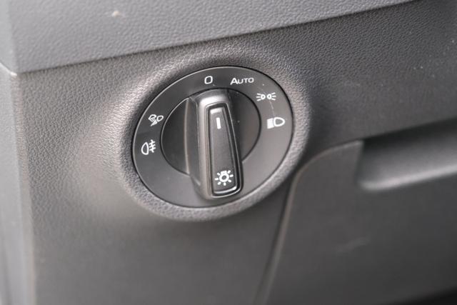 Skoda Karoq Sportline Stahl Grau 