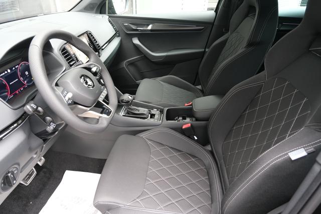 Skoda Karoq Sportline Schwarz 