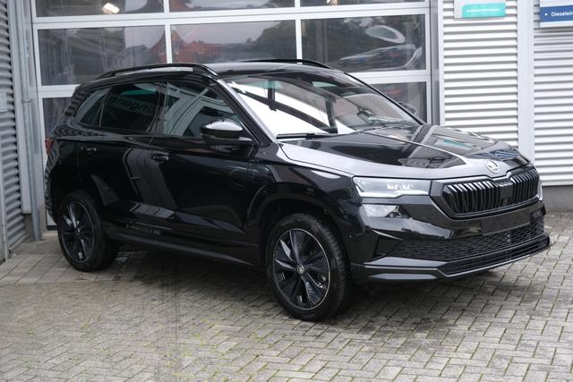 Skoda Karoq Sportline Schwarz 