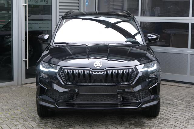 Skoda Karoq Sportline Schwarz 