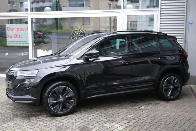 Skoda Karoq Sportline Schwarz 