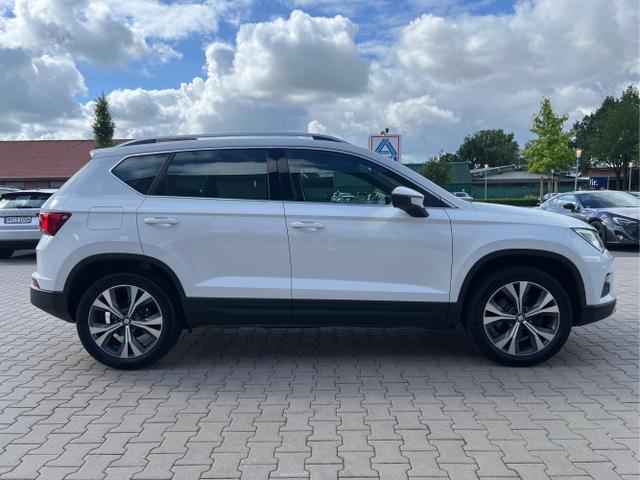 Seat / Ateca / Weiß / / / Ateca 2.0 TDI Xcellence 4Drive AHK+Navi+Kamera