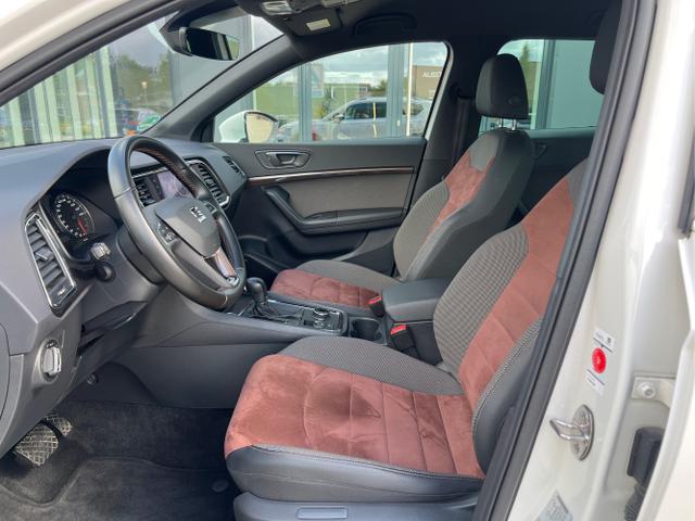 Seat / Ateca / Weiß / / / Ateca 2.0 TDI Xcellence 4Drive AHK+Navi+Kamera
