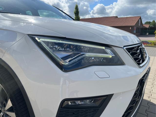 Seat / Ateca / Weiß / / / Ateca 2.0 TDI Xcellence 4Drive AHK+Navi+Kamera
