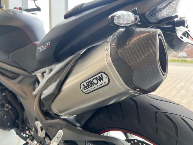 Triumph / Speed Triple / Schwarz / / / Speed RS ABS