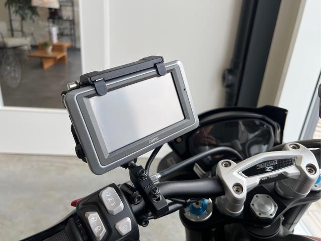 Triumph / Speed Triple / Schwarz / / / Speed RS ABS