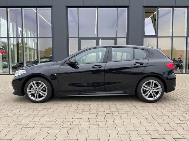 BMW / 1er / Schwarz / / / M Sport Steptronic LED+Navi