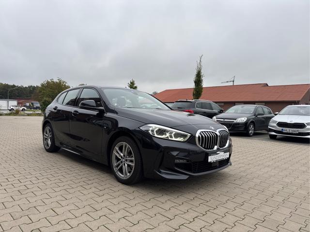 BMW / 1er / Schwarz / / / M Sport Steptronic LED+Navi