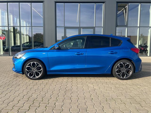 Ford / Focus / Blau / / / Focus 1.5 EcoBoost ST-Line LED+SHZ+Navi