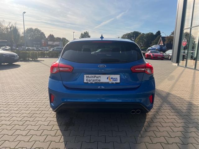 Ford / Focus / Blau / / / Focus 1.5 EcoBoost ST-Line LED+SHZ+Navi