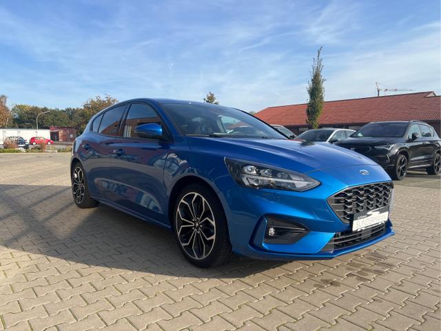 Ford / Focus / Blau / / / Focus 1.5 EcoBoost ST-Line LED+SHZ+Navi