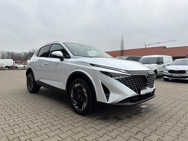 Nissan Qashqai 1.3 DIG-T MHEV N-Connecta X-Tronic LED+Pano+Kamera+ACC 