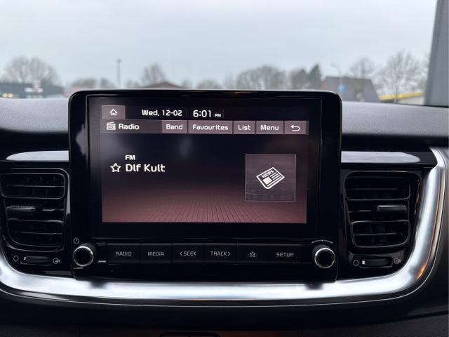 Kia / Stonic / Grau / / / Stonic 1.0 T-GDI Vision Kamera+CarPlay+PDC+Klimaauto.