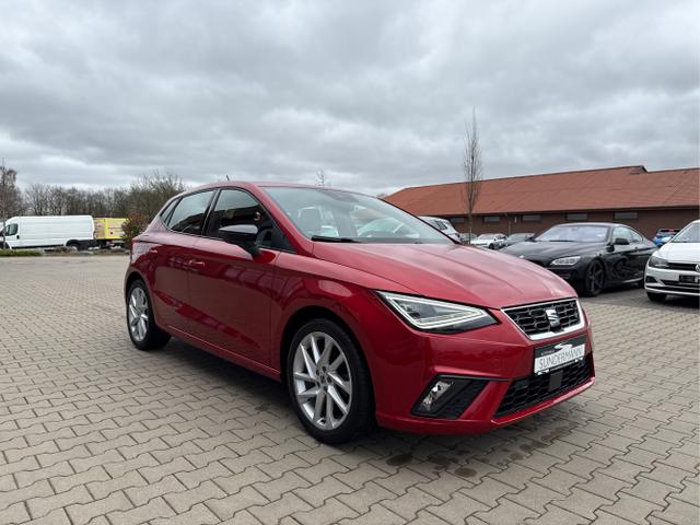 Seat / Ibiza / Rot / / / Ibiza 1.0 TSI DSG FR Navi+LED+Kamera+Kessy