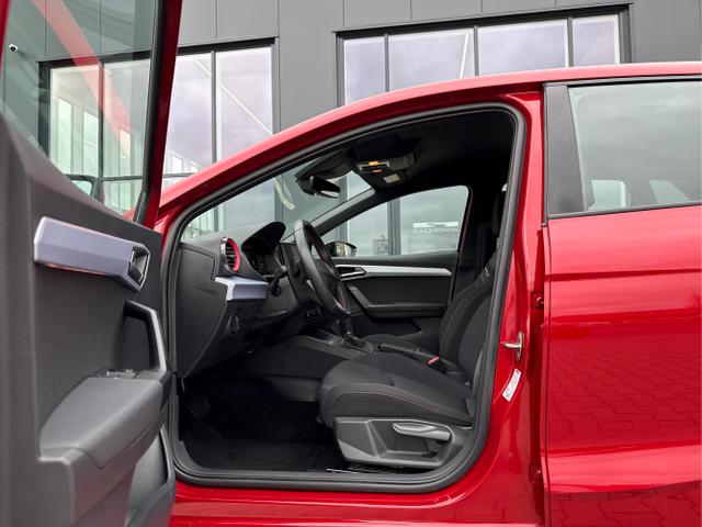 Seat / Ibiza / Rot / / / Ibiza 1.0 TSI DSG FR Navi+LED+Kamera+Kessy