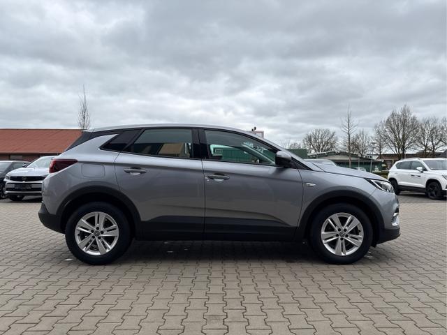 Opel / Grandland / Grau / / / Grandland X 1.2 Turbo Aut. Edition LED+Navi+PDC