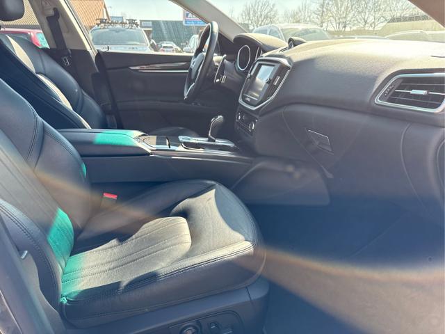 Maserati / Ghibli / Grau / / / Ghibli 3.0 V6 S Q4
