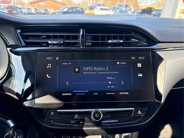 Opel / Corsa / Silber / / / Corsa F 1.2 Turbo CarPlay+SHZ+Kamera+LED