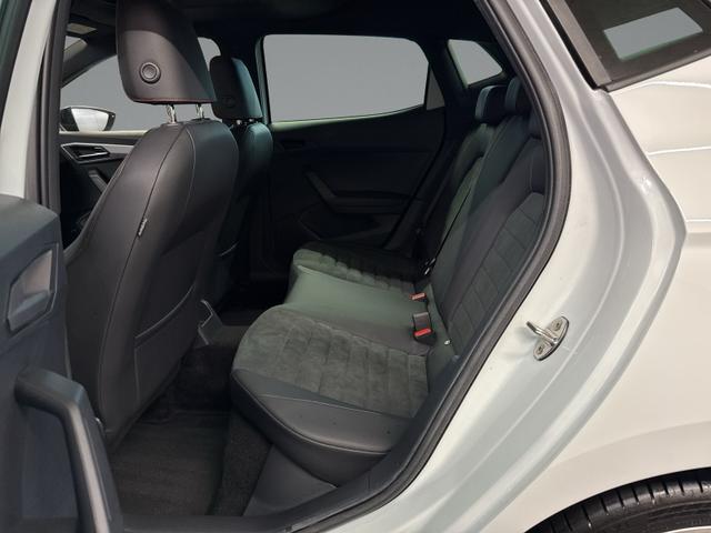 Seat Ibiza 1.0 TSI FR Carbon Edition LED+Pano+Navi 
