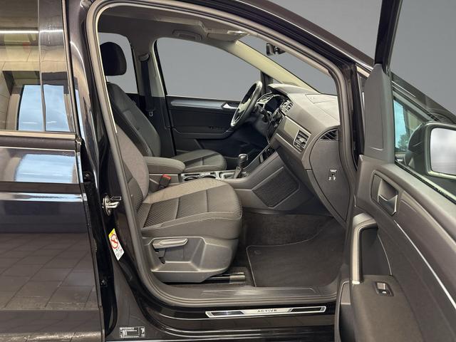Volkswagen Touran 2.0 TDI DSG Active LED+ACC+7-Sitzer+Navi 