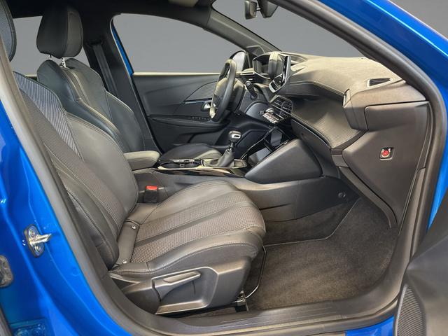 Peugeot 208 1.2 PureTech 100 GT LED+Kamera 