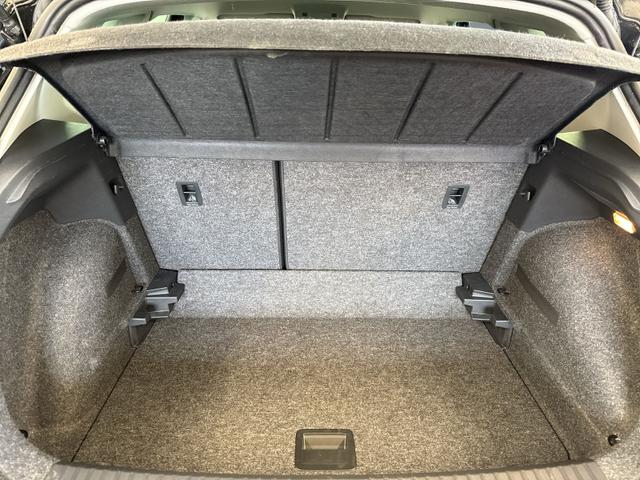Seat Arona 1.0 TSI Style Navi+LED+SHZ+App 