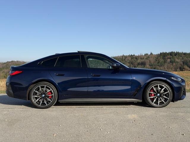 BMW i4 eDrive40 M Sport HuD Driving Assistant Memory 