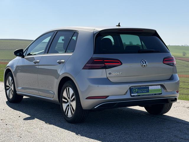 Volkswagen e-Golf 36kWh Active Info Fahrassistenz+ RFK W&auml;rmepumpe 