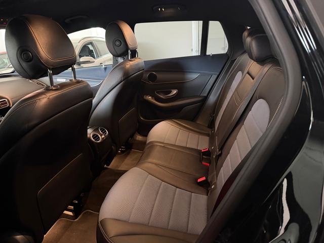 Mercedes-Benz EQC 400 AMG Line Fahrassistenz-/Parkpaket Keyless 