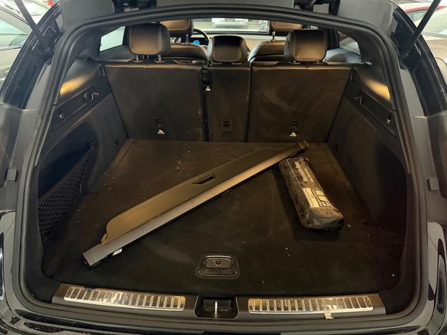 Mercedes-Benz EQC 400 AMG Line Fahrassistenz-/Parkpaket Keyless 