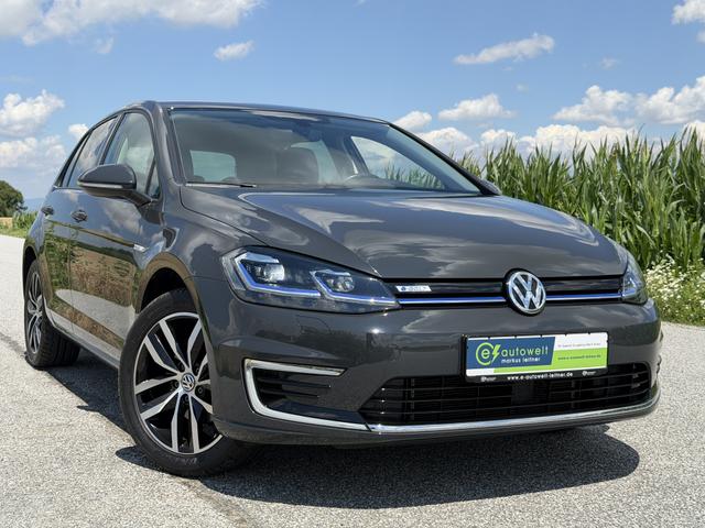 Volkswagen e-Golf - 35,8kWh ACC Sitzheizung Leder
