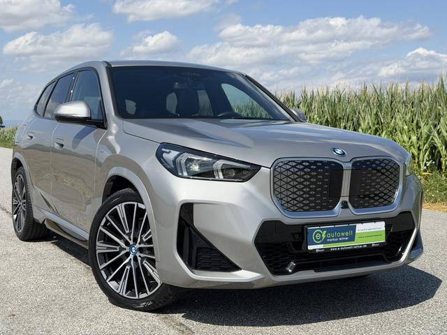 BMW iX1 - xDrive30 MSport 64,7kWh Innovations+Travel DA Prof