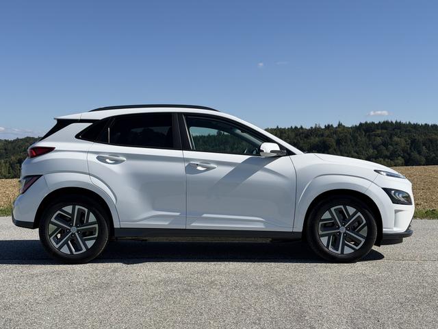 Hyundai KONA Trend 39kWh LED W&auml;rmepumpe Navi 3-Phasen-Lader 