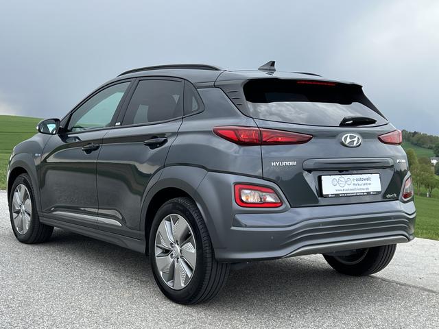 Hyundai KONA Advantage 39 kWh W&auml;rmepumpe BlueLink Sitz+Lenkradh. 