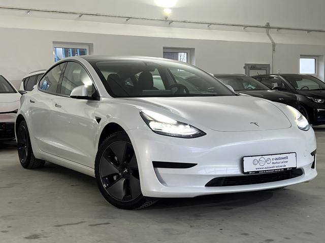 Tesla Model 3 - 55 kWh Matrix AHK abnehmbar Mwst.