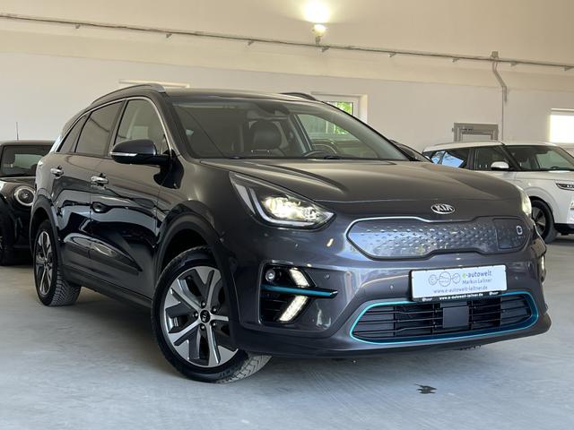 Kia Niro - e-Niro 64 kWh Spirit LED Wärmepumpe 3phasig ACC Sitzheizung