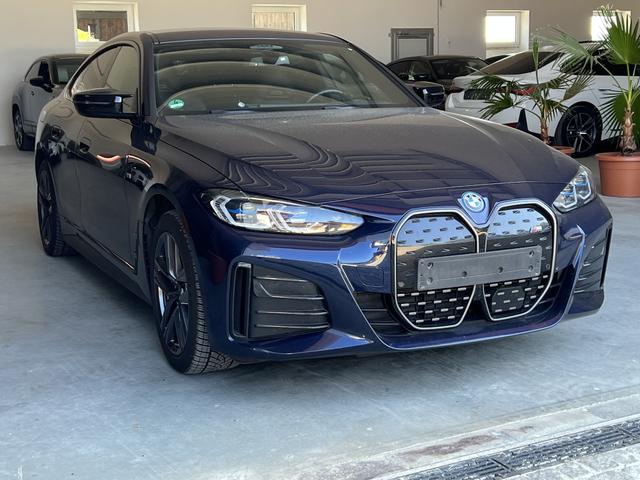 BMW i4 - M50 Dr.Ass.Professional HuD M-Sportsitze