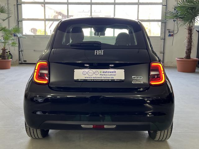 Fiat 500e Icon 42 kWh Sitzheizung EyePark Keyless 