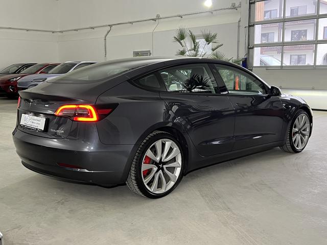 Tesla Model 3 Performance 82kWh 20" Enhanced AP Matrix-LED 
