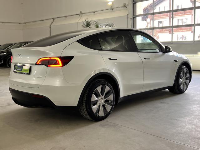 Tesla Model Y Long Range Dual Motor Maximale Reichweite Mwst. 1. Hd. Matrix 