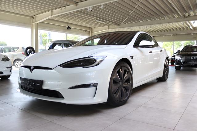 Tesla Model S - Dual