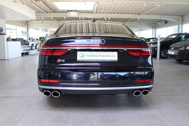 Audi S8 4.0 TFSI quattro 