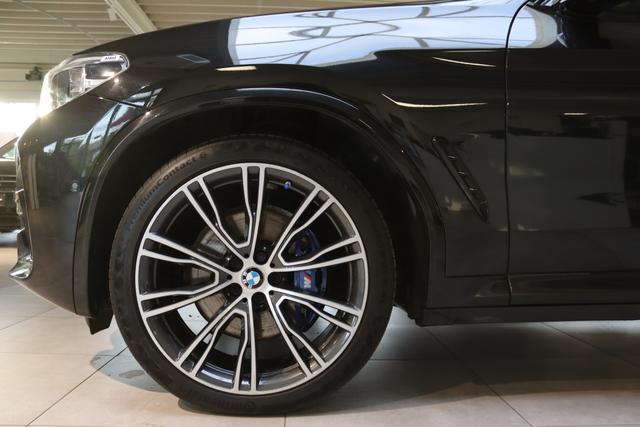 BMW X3 M40i 